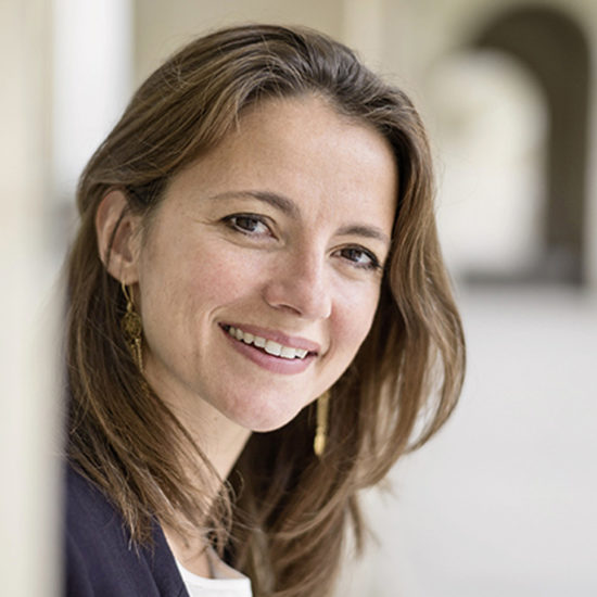 4 juillet 2014 : Anne-Dauphine JULLIAND, écrivain. Issy-les-Moulineaux (92), France